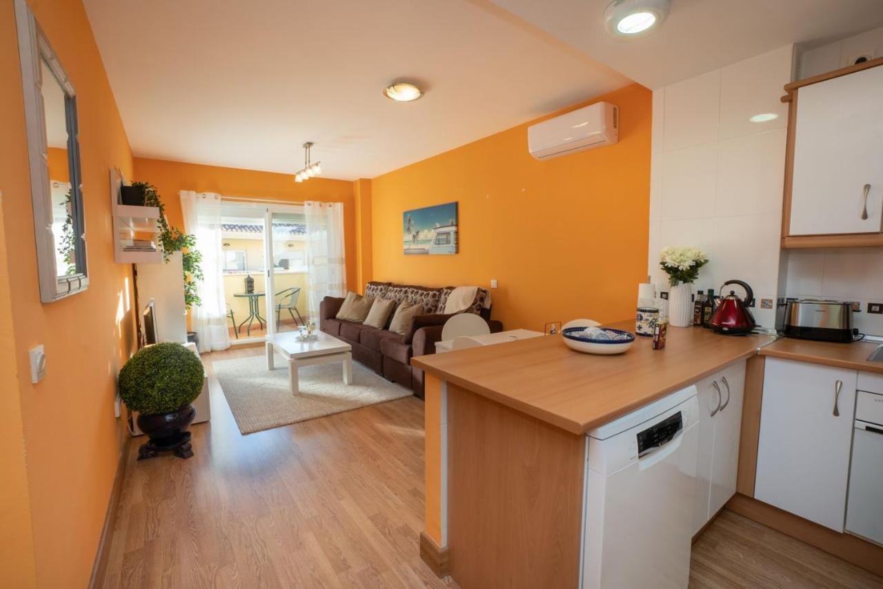 Neptuno 3E Menyber Apartment เนร์คา ภายนอก รูปภาพ