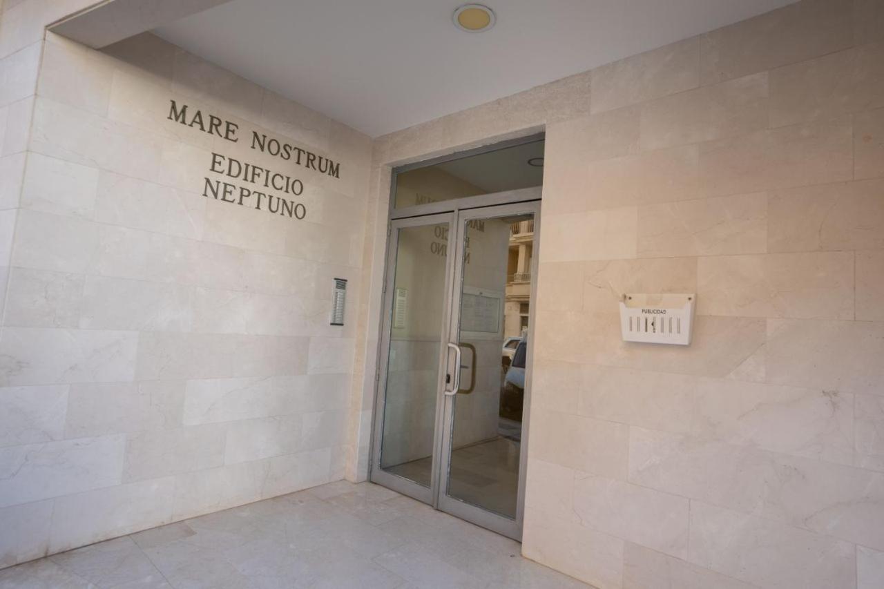 Neptuno 3E Menyber Apartment เนร์คา ภายนอก รูปภาพ