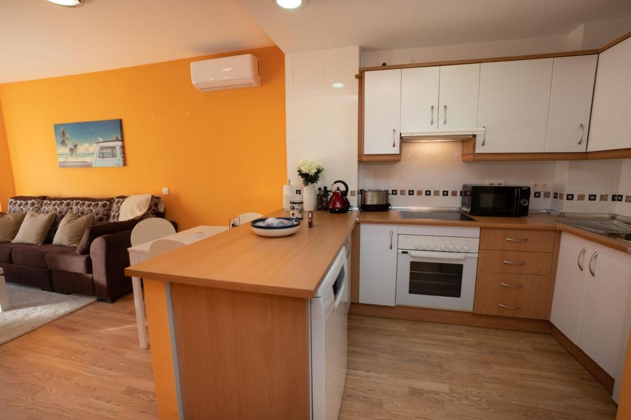 Neptuno 3E Menyber Apartment เนร์คา ภายนอก รูปภาพ